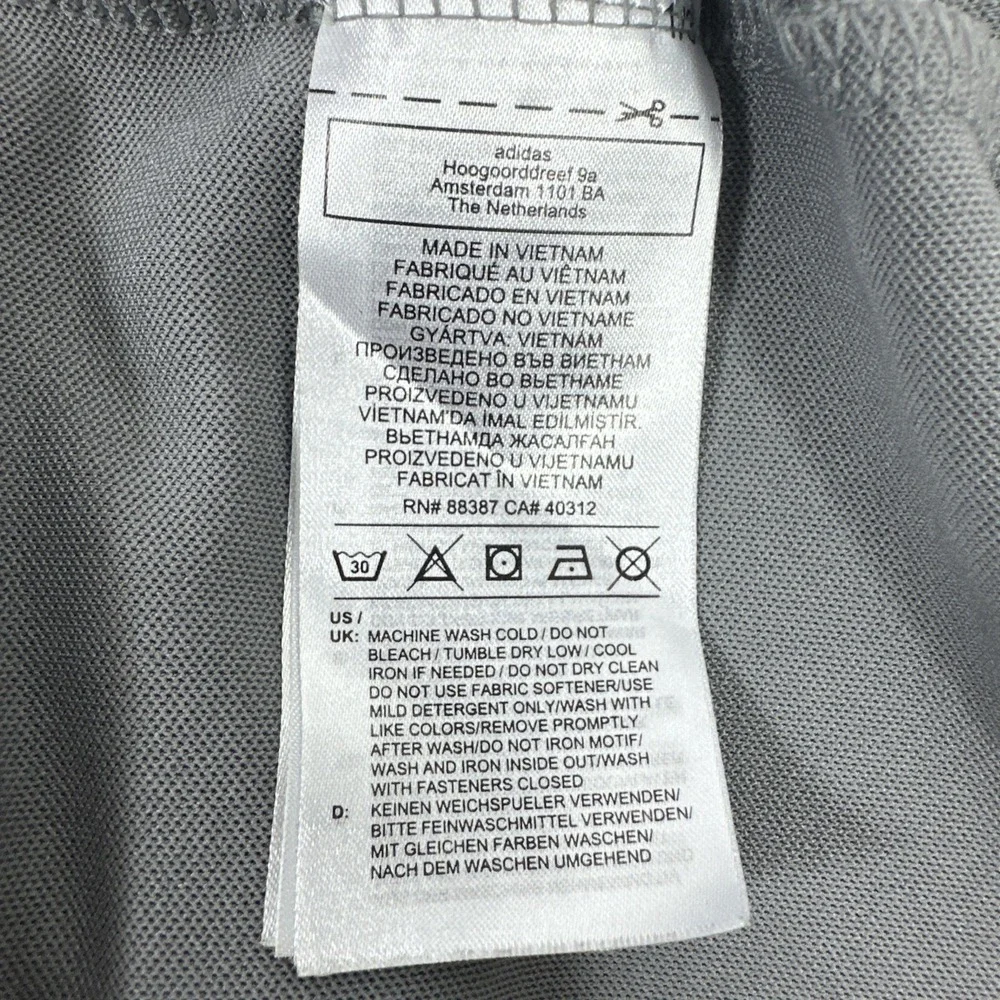 Adidas 1/4 Zip‎ Shirt Men's Small Gray Long Sleeve Performance Soccer Running